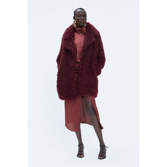 Zara Burgundy Faux Fur Shag Teddy Coat Jacket Small Snap Up Collared Outerwear - Picture 1 of 6